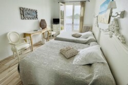 Superior room with two double beds